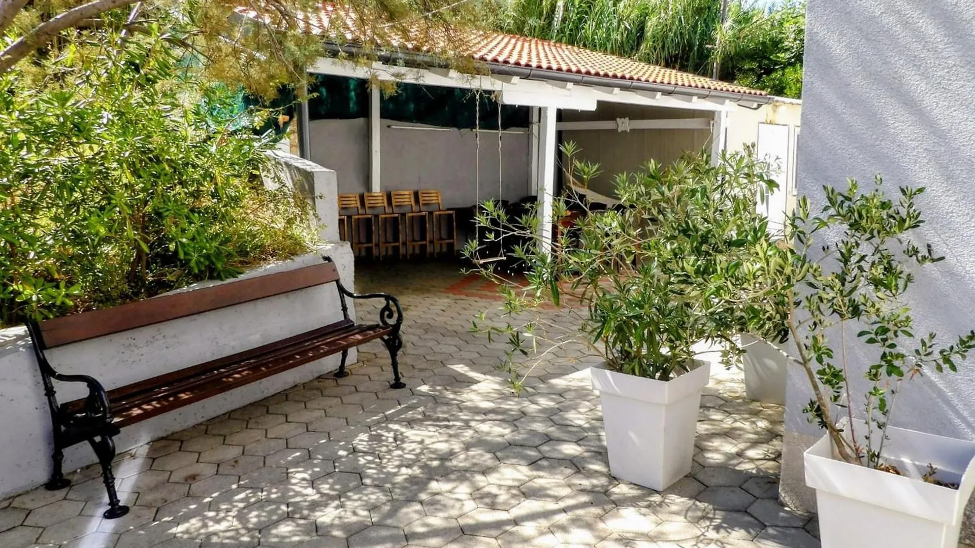 Apartments Sv. Jelena 1 파그