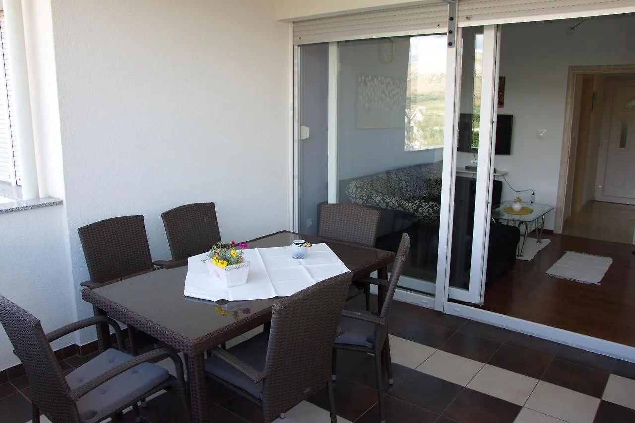 Apartments Sv. Jelena 1 파그