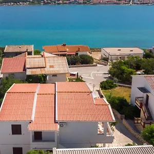  Apartment Salis