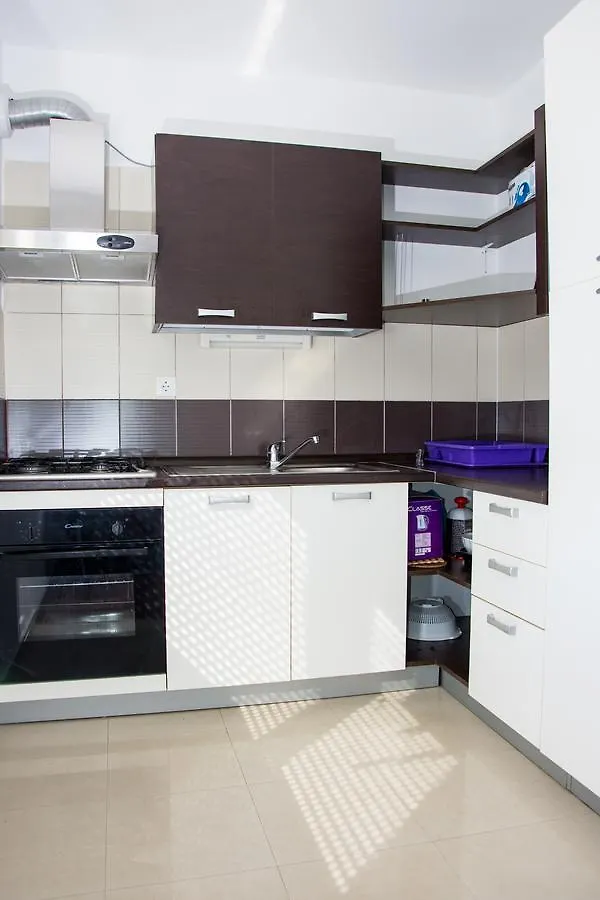 Apartments Sv. Jelena 1 Pag Town